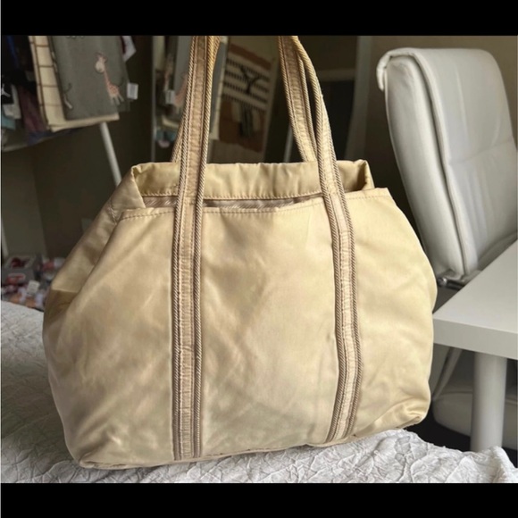 Prada Cream Tote Bag - Picture 3 of 4